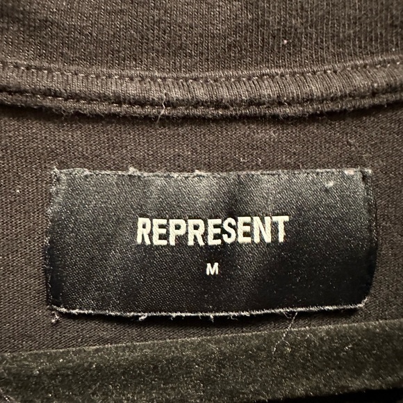 Black Represent Tee - Picture 3 of 4